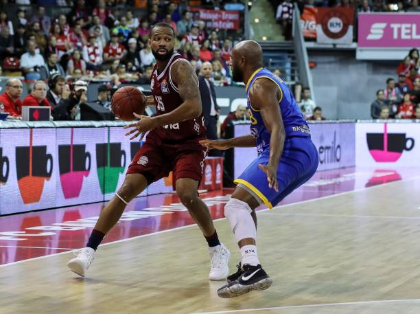 他们及时的 他们及时的