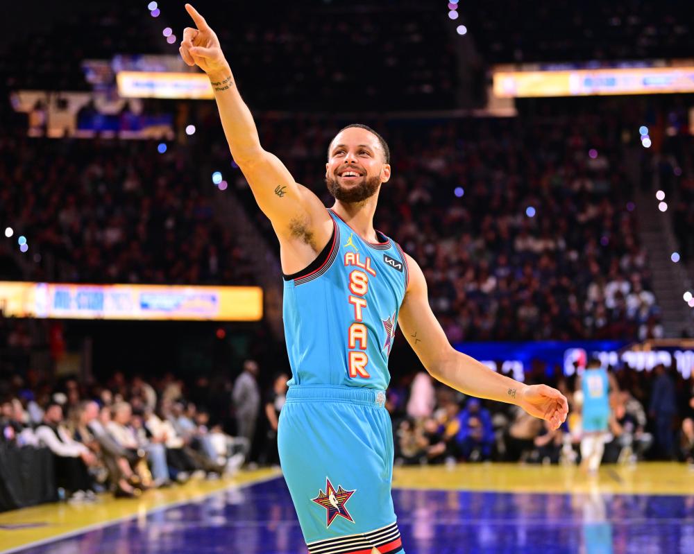 凭借敏锐的 凭借敏锐的