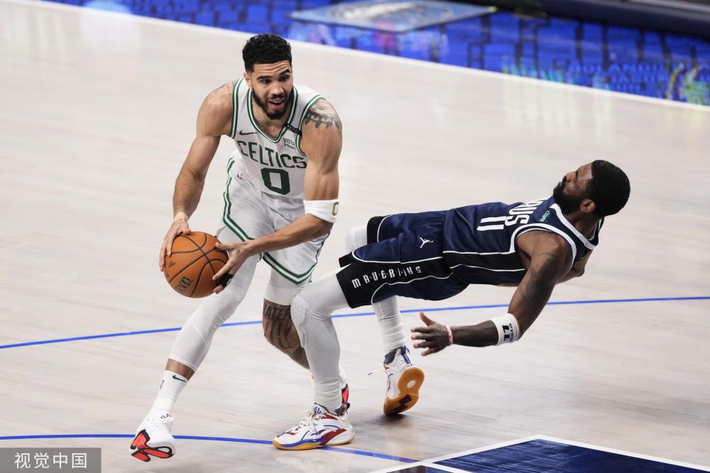 则主要扮演 则主要扮演